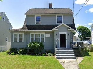1727 Madison Ave, Bridgeport, CT 06606
