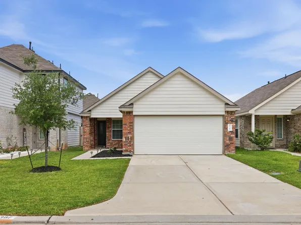 25387 Grotto Falls Ln, Porter, TX 77365