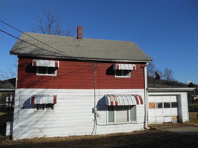 1st image of 402 Joseph St