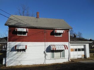 402 Joseph St, Northern Cambria, PA 15714