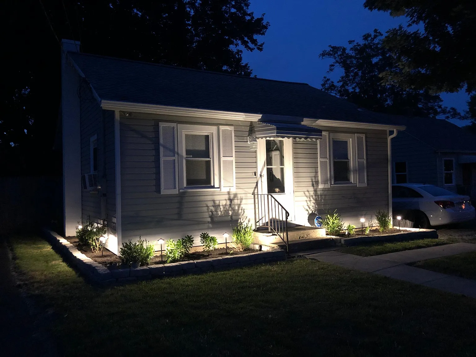 306 W Cromer Ave photo 1