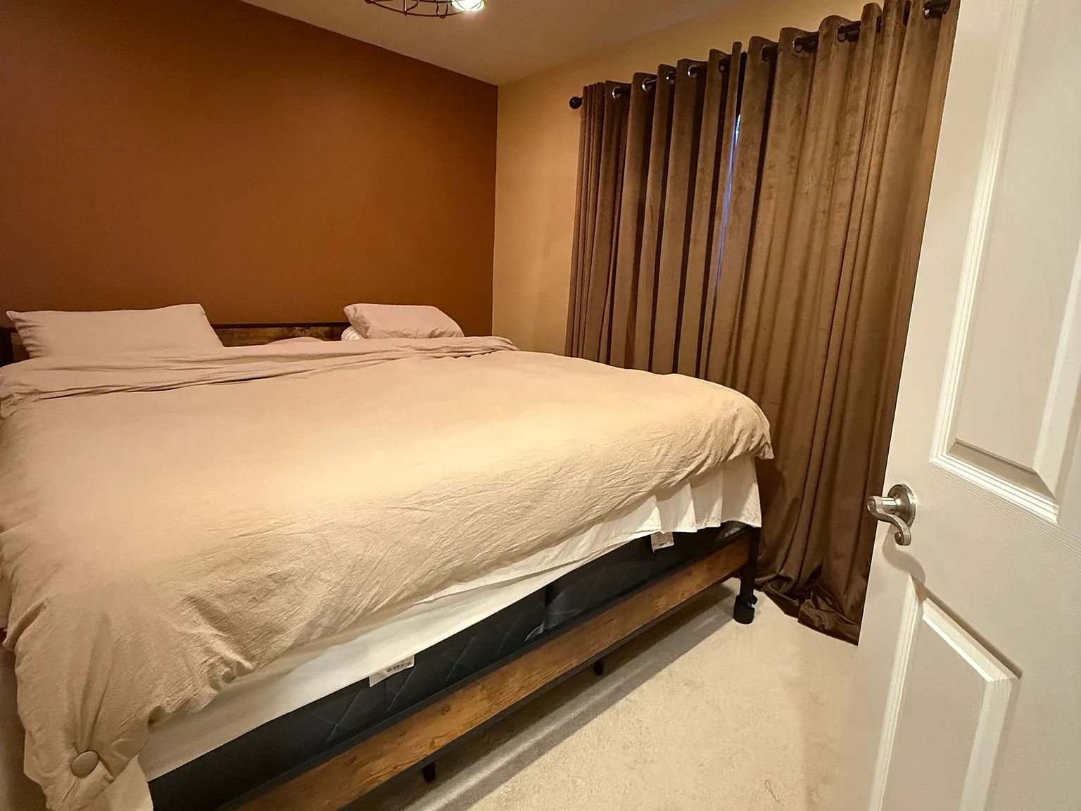 2 bed, $1,250 — Photo 4
