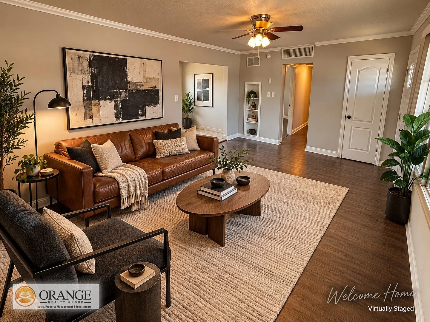 Beautiful Fully Renovated 2 Bed 1 Bath Downtown Condo- Move in Special 1/2 OFF First Months Rent!! — Photo 2