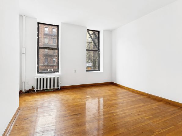 1136 1st Ave APT 2