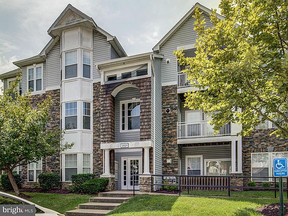 4th image of 3521 Piney Woods Pl APT F104