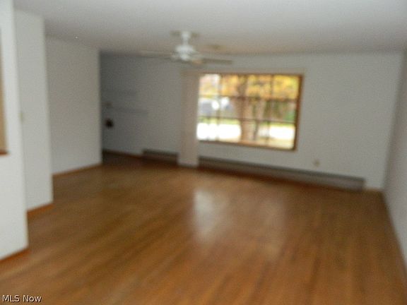 3rd image of 4570 Hilland Dr
