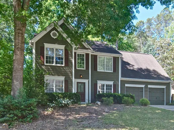8004 Huntcliff Rd, Woodstock, GA 30189