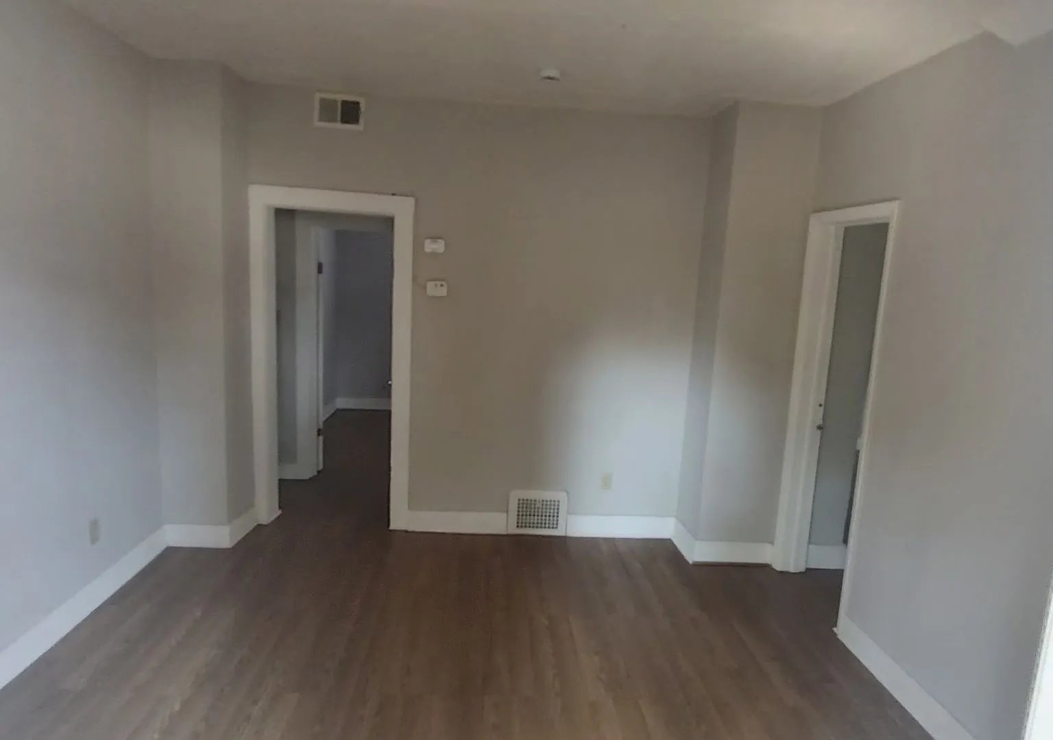 Dht Rental, Llc: Dht Kt Cag 1115 Dorcas St 3 Plex  — Photo 3