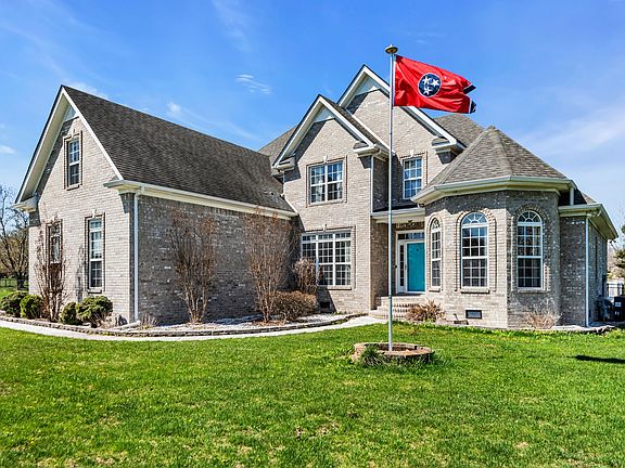 5th image of 260 Little Oak Dr