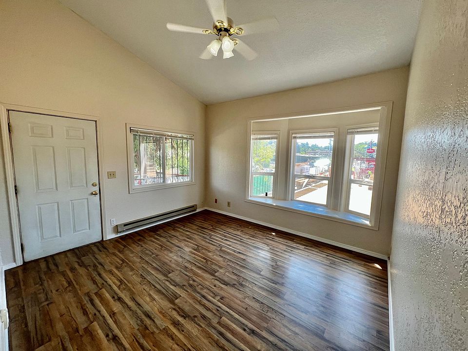 1st image of 4209 37th Ave S #A