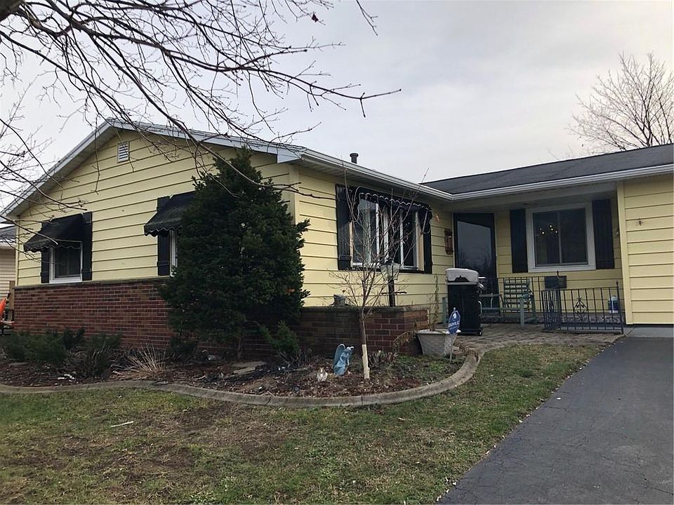 2nd image of 75 Kearney Dr