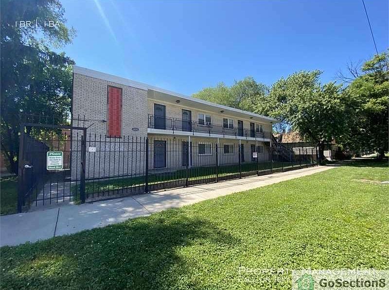1st image of 8850 S Saginaw Ave APT 4