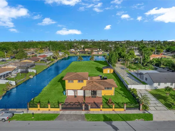 17135 NW 19th Ave, Miami Gardens, FL 33056
