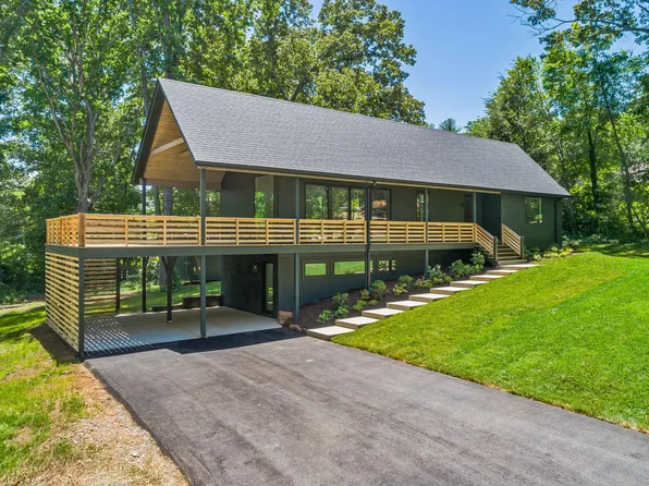 Long House Plus Plan, Design-Focused Homes in Asheville