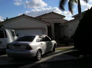 15934 SW 66th Ter, Miami, FL 33193