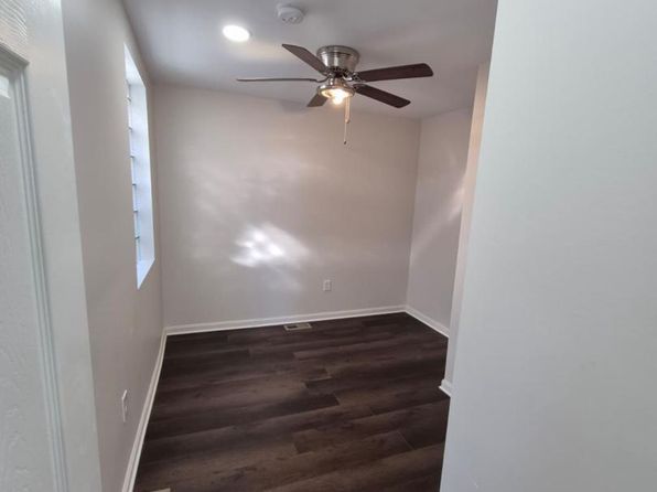 2015 E Fairmount Ave