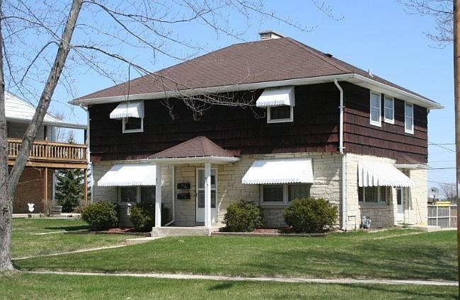 1st image of 911 Birchwood Dr #913