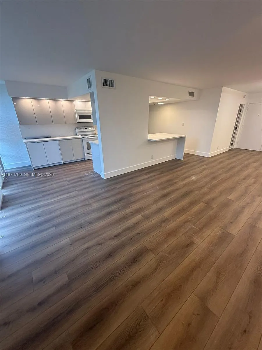 Building Photo - 851 Three Islands Blvd #209