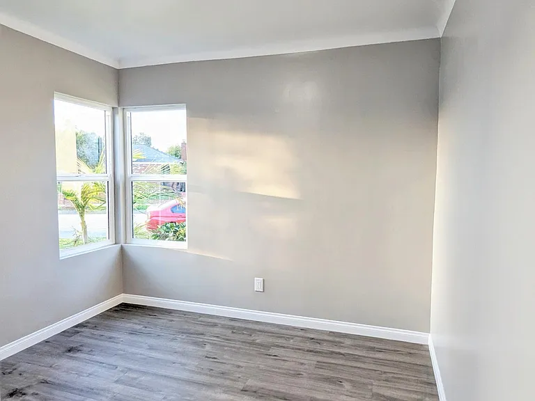 1835 W Colegrove Ave — Photo 9