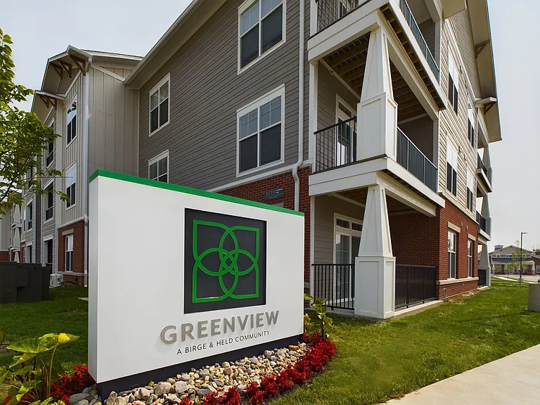 Greenview — Photo 31