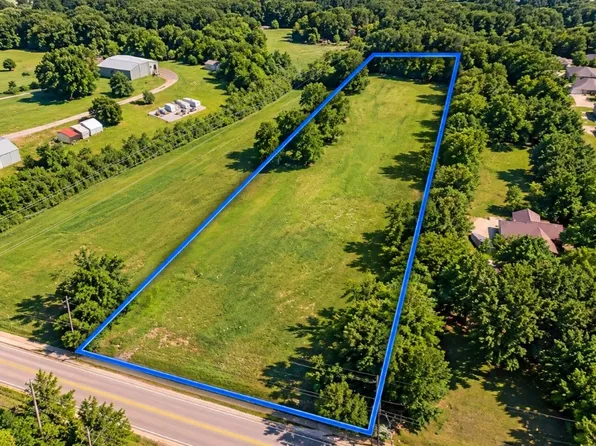 1103 Queener Rd, Loudon, TN 37774