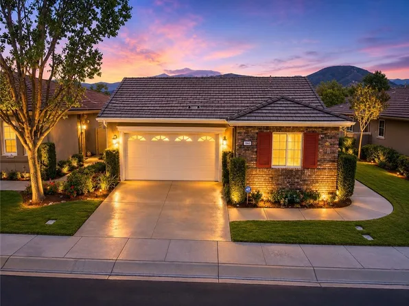 186 Canary Crk, Beaumont, CA 92223