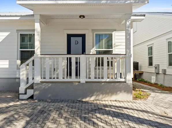 101 42nd St #D, Pt Saint Joe, FL 32456