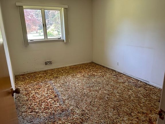 5th image of 43 Allwood Dr