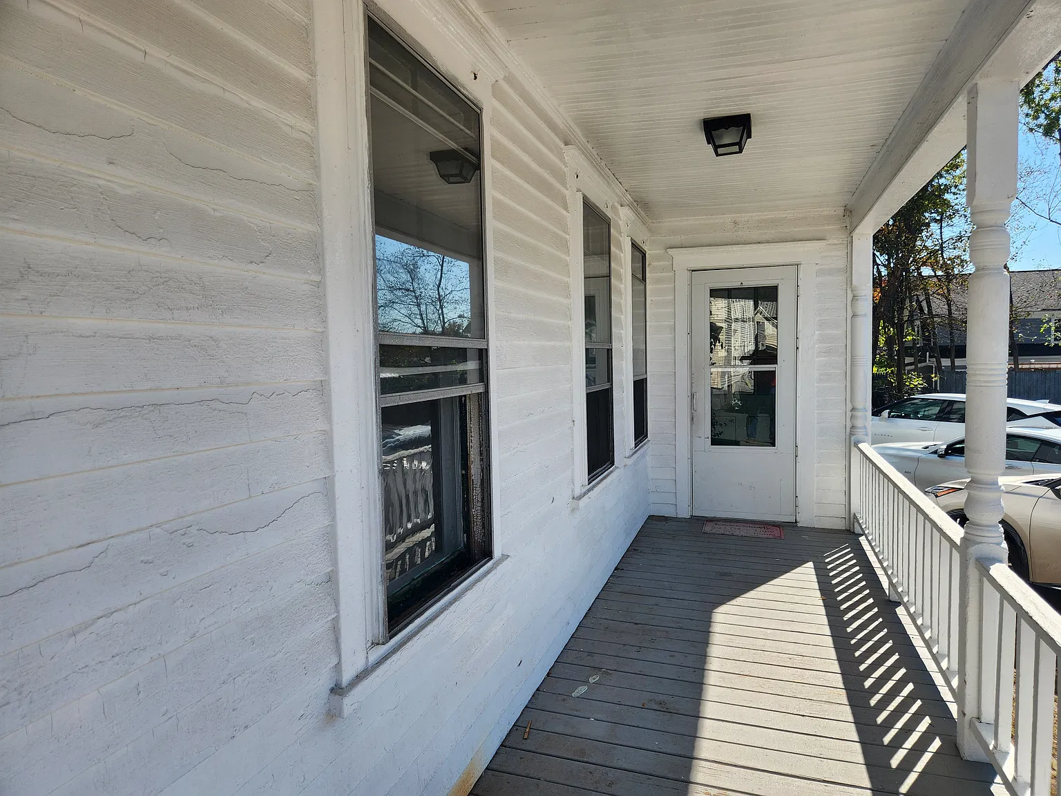 2 bed, 750 sqft, $1,600 — Photo 3