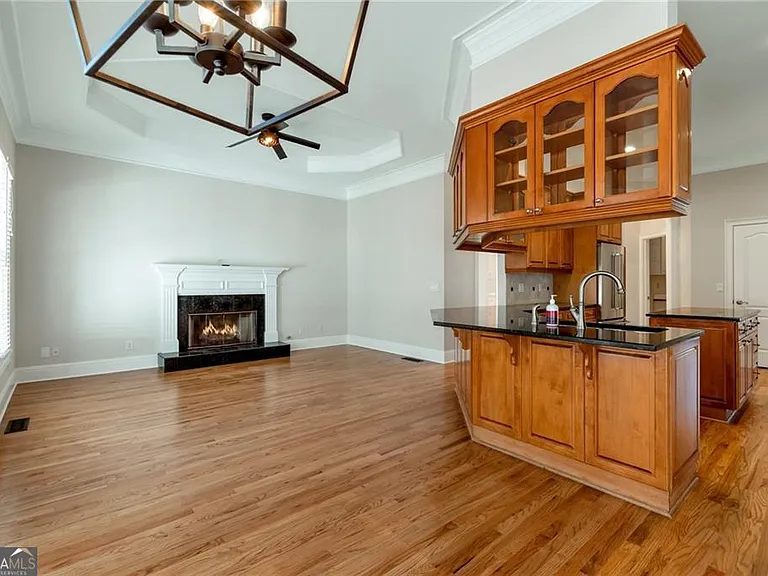 115 Wolf Willow Ct — Photo 12