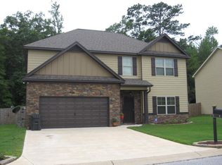 8 New Castle Dr, Phenix City, AL 36870