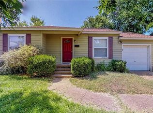 712 Williamson Dr, Bryan, TX 77801