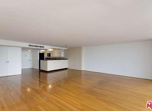 5th image of 4267 Marina City Dr Unit 600