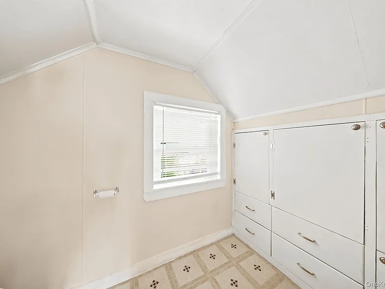 12.5 Schultz St #3 — Photo 16