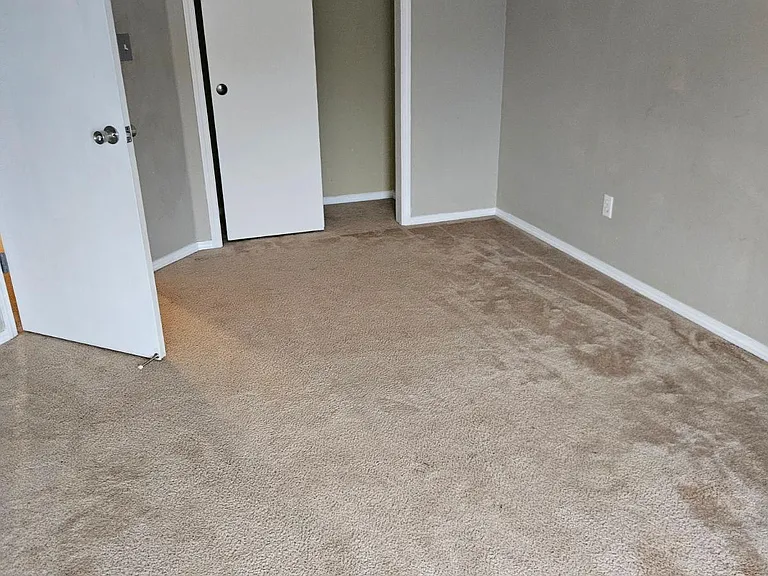 1320 NW 19th Ct — Photo 11