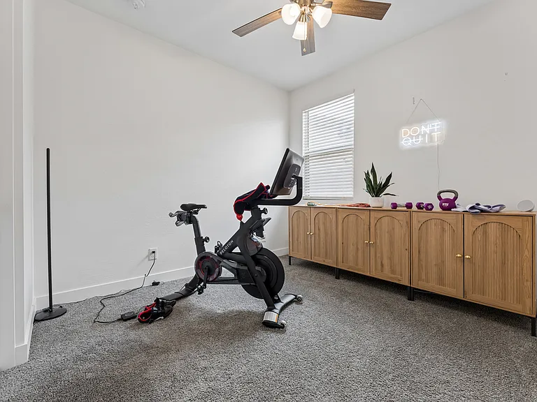 16777 W Poinsettia Dr — Photo 19
