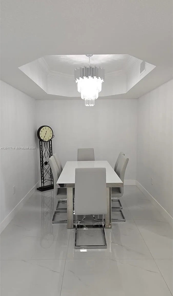 Marquesa Condo — Photo 3