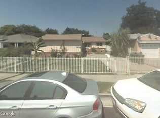 2951 Oakwood Ave, Lynwood, CA 90262