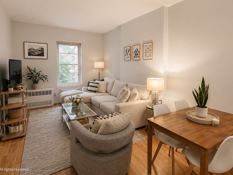 1st image of 1129 Lexington Ave APT 3