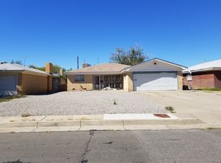 913 Cardenas Dr SE, Albuquerque, NM 87108