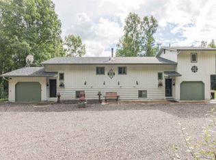 399 Peregrine Dr, Fairbanks, AK 99712