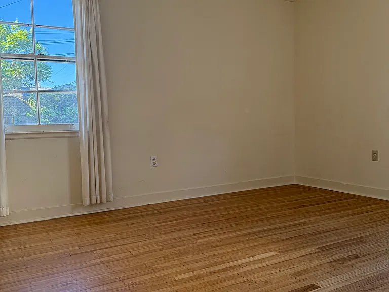 1018 S Idaho St — Photo 10
