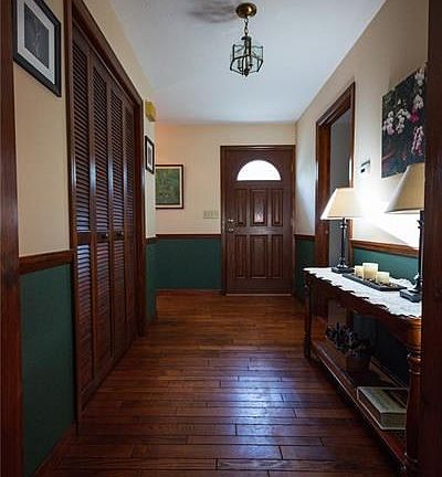 3rd image of 1137 Woodhill Dr