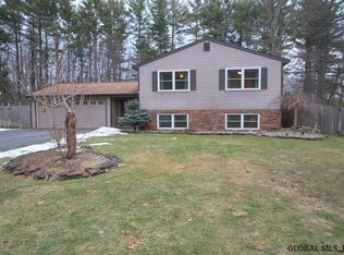 18 Van Brummel Ln, Ballston Spa, NY 12020
