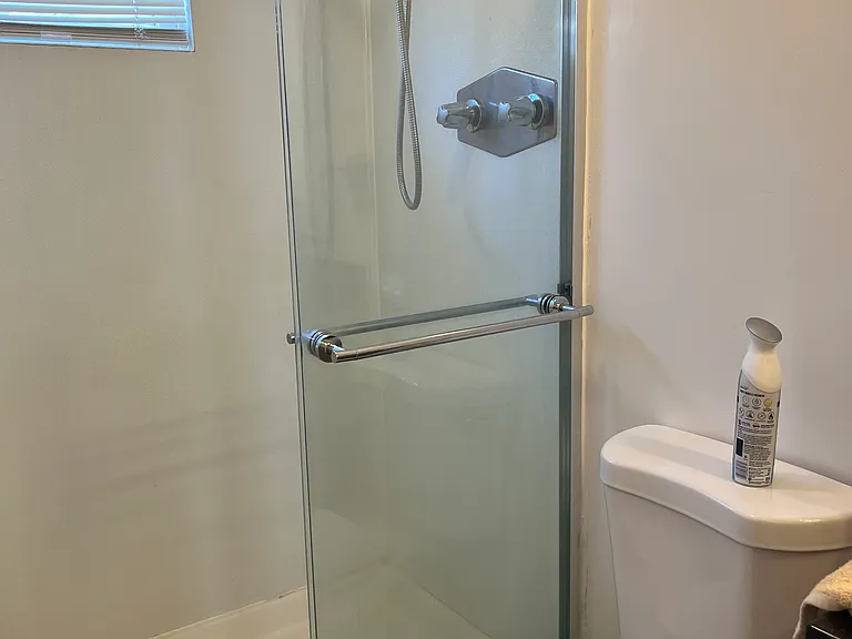 802-812 El Carmel Pl #810.5 — Photo 6