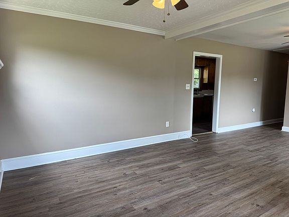 4th image of 246 Phillips Dr