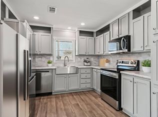 1609 American Dr, Cleburne, TX 76033