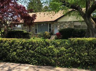 18 Edgemoor Rd, Cheltenham, PA 19012