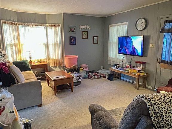 4th image of 342 W Indiana Ave