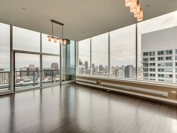 2nd image of 611 S Wells St Unit 3104